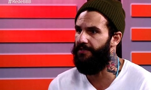Após ser eliminado do BBB18, Wagner se depara com Caruso e clima fica tenso: 'Trouxão'