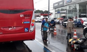 Mulher tem cabeça esmagada por ônibus em avenida de Manaus