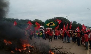 MST bloqueia estradas pelo País em manifesto contra prisão de Lula