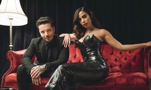 Anitta dá ‘pisão’ em jornalista após ele insinuar caso entre ela e J Balvin