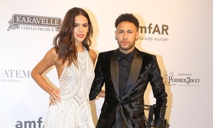  Famosos nacionais e internacionais se reunem em baile do Amfar Gala em São Paulo