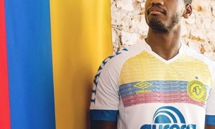 Chapecoense lança novo uniforme em homenagem a Colômbia