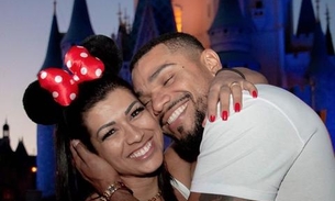 Após reconciliação, Naldo e Moranguinho festejam lua-de-mel nos EUA