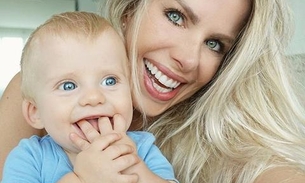 Karina Bacchi mostra foto antiga e impressiona com semelhança com filho