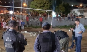 Bandidos invadem partida de futebol e executam homem com 8 tiros em Manaus