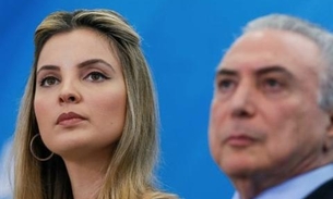 Marcela Temer pula em lago para salvar cão e demite servidora que não ajudou