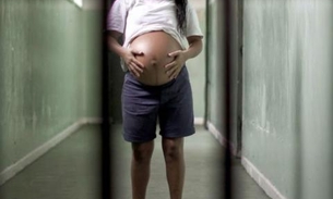 Aprovado projeto que acelera progressão de pena para mães e gestantes