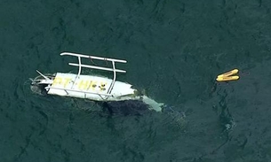 Helicóptero cai na praia da Barra da Tijuca