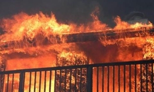 Adolescente é estuprada e queimada-viva por primo dentro de casa