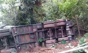 Acidente grave envolvendo três caminhões deixa feridos na BR 174