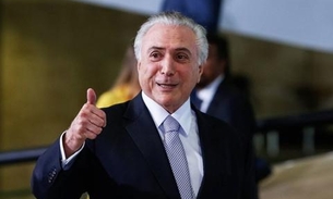 Temer estuda multar caminhoneiros em greve e ameaça com demissões 