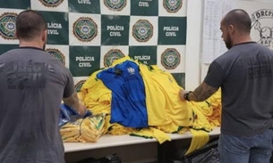 Polícia estoura fábrica de camisas falsificadas da seleção brasileira 