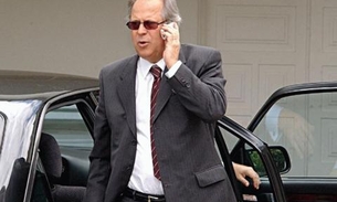 PF abre terceiro inquérito para investigar José Dirceu