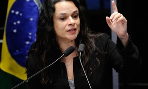 Janaína Paschoal anuncia que não será vice de Bolsonaro