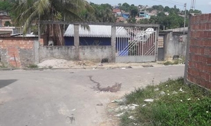 Conversando com colegas, adolescente é morto a tiros em rua de Manaus