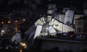 Equipes de resgate continuam buscas por desaparecidos entre escombros em Gênova