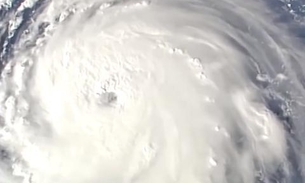 Furacão Florence chega aos EUA com força total e preocupa governo