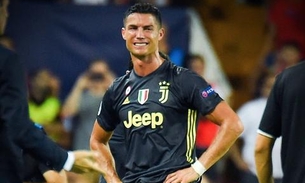Cristiano Ronaldo é expulso em estreia na Champions pela Juventus