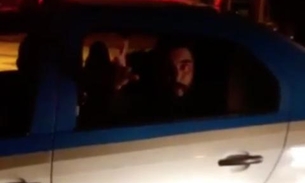 Vídeo mostra André Gonçalves ameaçando e xingando policiais no Rio