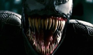 Venom arranca a cabeça de um humano em novo trailer