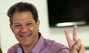 Haddad vota em São Paulo e diz que segundo turno fará bem ao país