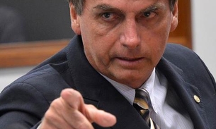'Dispensamos voto de quem pratica violência', diz Bolsonaro