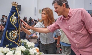 Haddad discute com mulher em igreja católica; 'ele é um abortista'