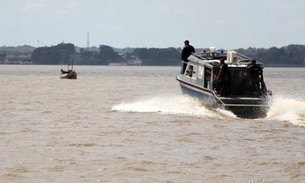 Barco que transportava mais de 80 passageiros naufraga misteriosamente no Rio Solimões