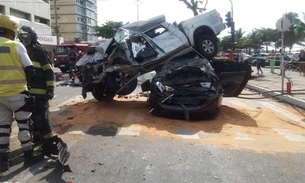 Acidente envolvendo seis veículos deixa um morto e dois feridos em avenida