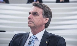 'Militares terão espaço, mas não ocuparão um terço dos ministérios', diz Bolsonaro