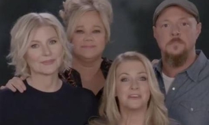 Elenco original de 'Sabrina' manda recado a artistas de nova série