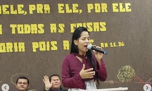 Stefhany Absoluta ressurge como cantora gospel