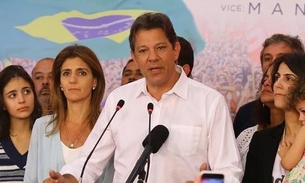 Um dia após derrota, Haddad deseja 'sucesso' a Bolsonaro pelo Twitter