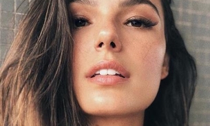 Prestes a dar à luz, Ísis Valverde compartilha fotos grávida e textão para o filho