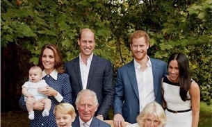 Em clique raro, Príncipe Louis aparece em foto da Família Real 