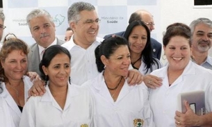 Cuba anuncia saída do Mais Médicos e culpa declarações de Bolsonaro