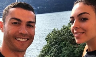 Cristiano Ronaldo pede namorada em casamento