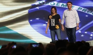 Michelle Bolsonaro chega a Brasília para primeira visita após eleição