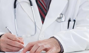 Cerca de 200 médicos cubanos deixam o Amazonas nesta sexta