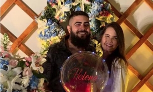 Henrique, da dupla com Juliano, posa com namorada e anuncia que será papai