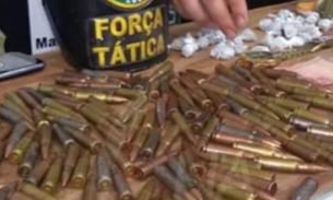 Jovem é preso com mais de 100 munições e peças de moto escondidas em casa no Amazonas
