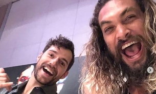 Jason Momoa garante que Henry Cavill retorna como Superman