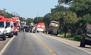 Motorista do ônibus da cantora Yasmin Santos morre em acidente grave na estrada