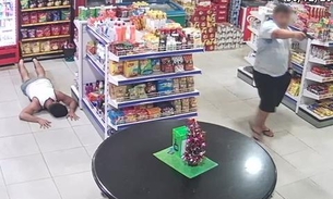 Com a ajuda de comparsa, homem invade e assalta loja de conveniências em Manaus