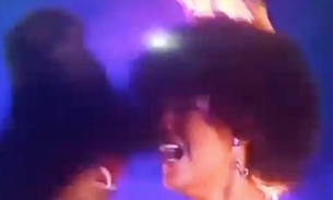 Cabelo de Miss África pega fogo durante coroação; Veja vídeo 