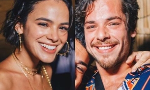  Bruna Marquezine é flagrada usando possível acessório de compromisso com novo affair