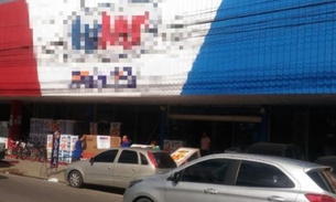Assaltantes rendem funcionários e roubam 27 celulares de loja em Manaus