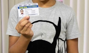 Seped entrega cartões do Passe Legal Rodoviário Intermunicipal em Itacoatiara e Iranduba