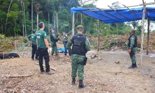 Mais de 100 lotes são flagrados em invasão próxima a Reserva Adolpho Ducke 