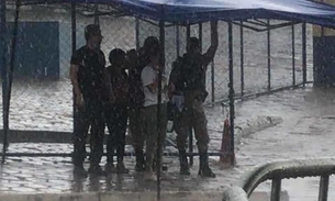 Chuva interrompe trabalho de buscas em Brumadinho